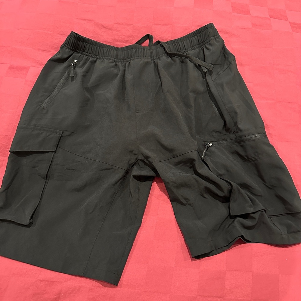 Men's Large padded Black bike Cargo Shorts